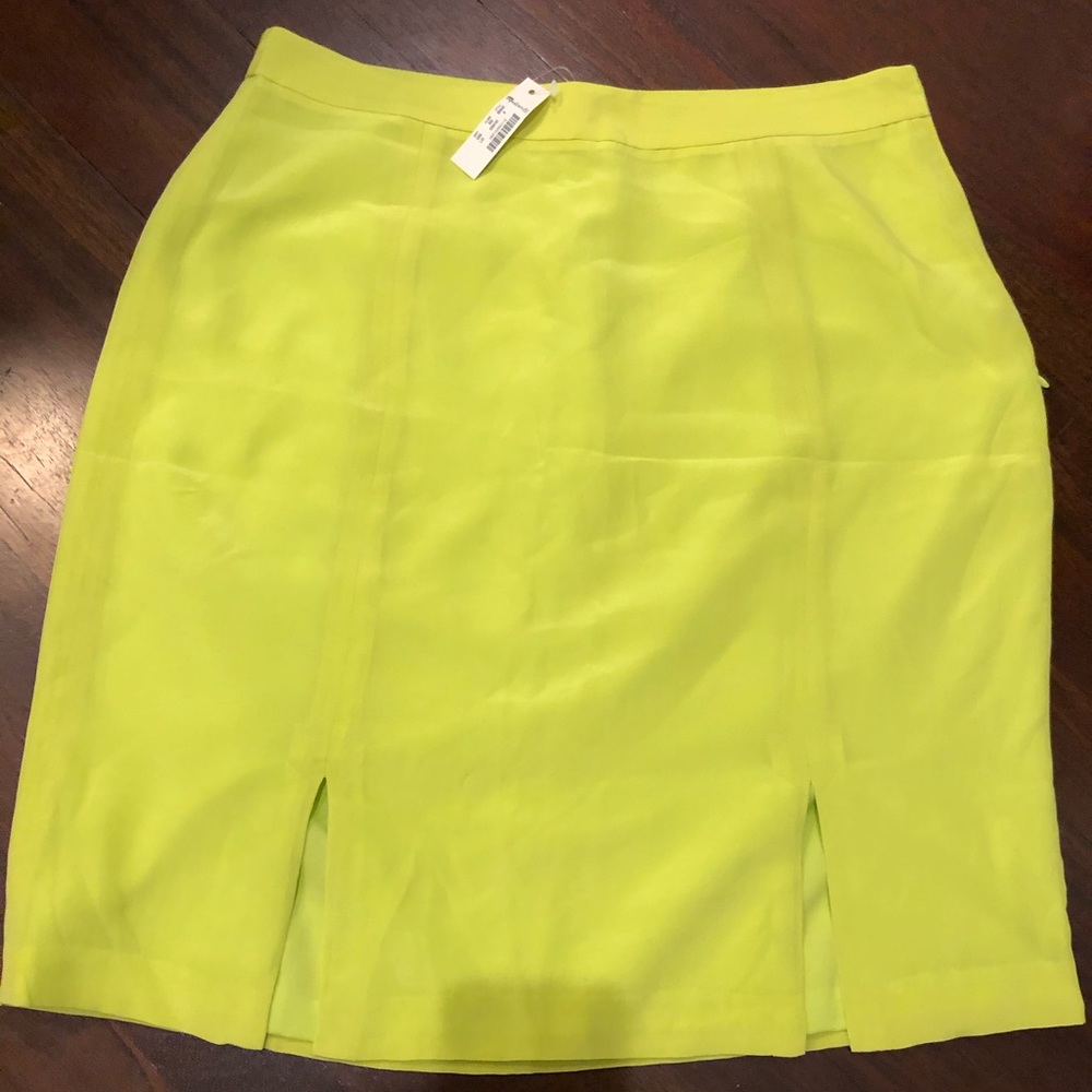 Brand new Madewell neon pencil skirt with tags!